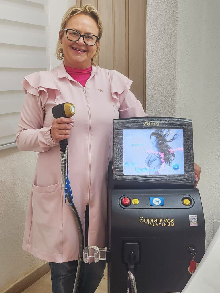 Fábia Rosalino - Esteticista